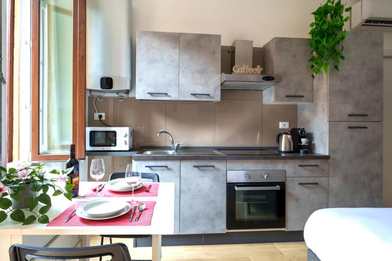 Milano City Apartments - Modern Studio Flat Extérieur photo